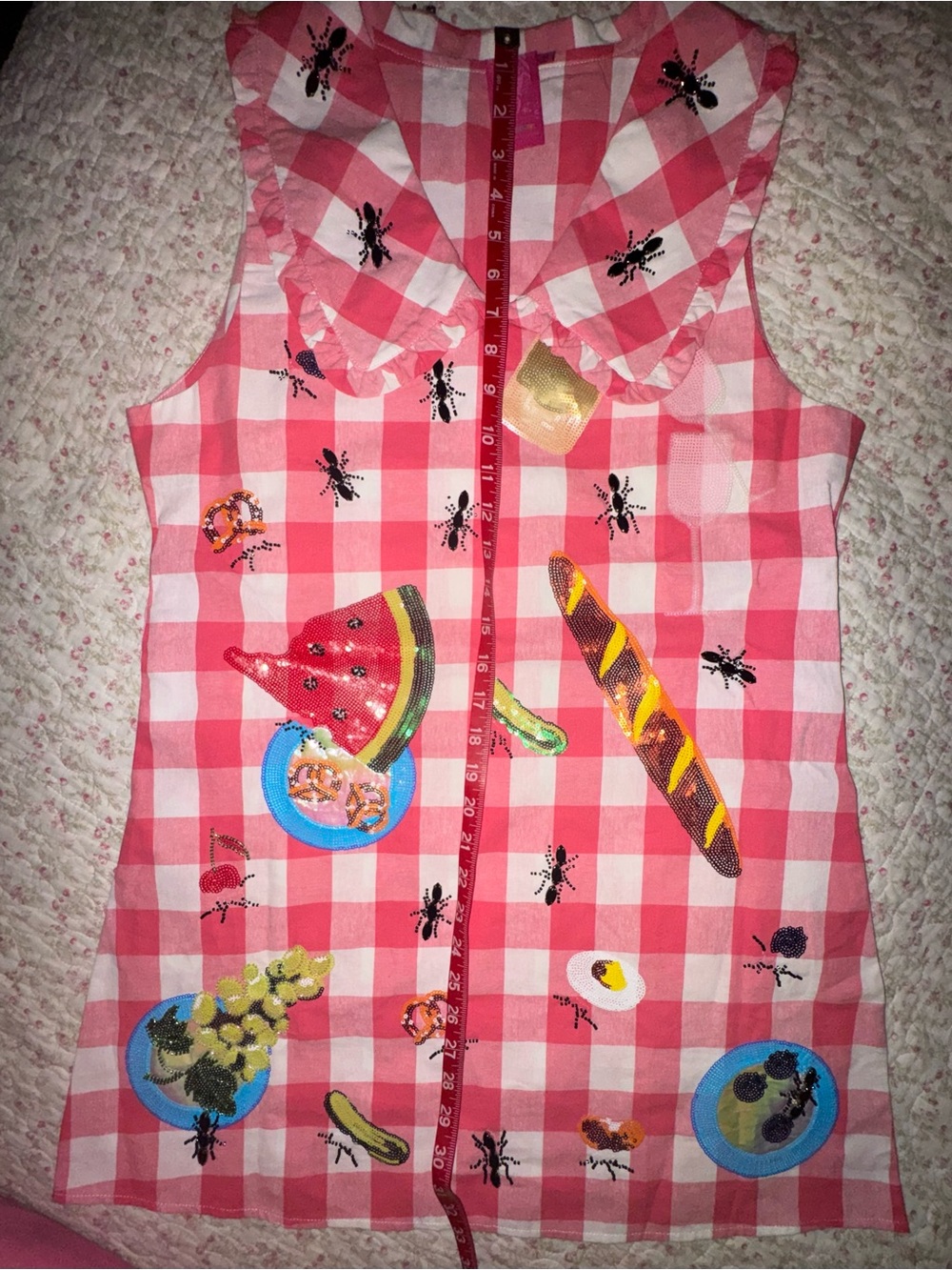 QOS 🐜 Red/White Gingham Dress 🐜 Sequined Picnic Motif 🐜 Ants are jeweles - Picture 4 of 5